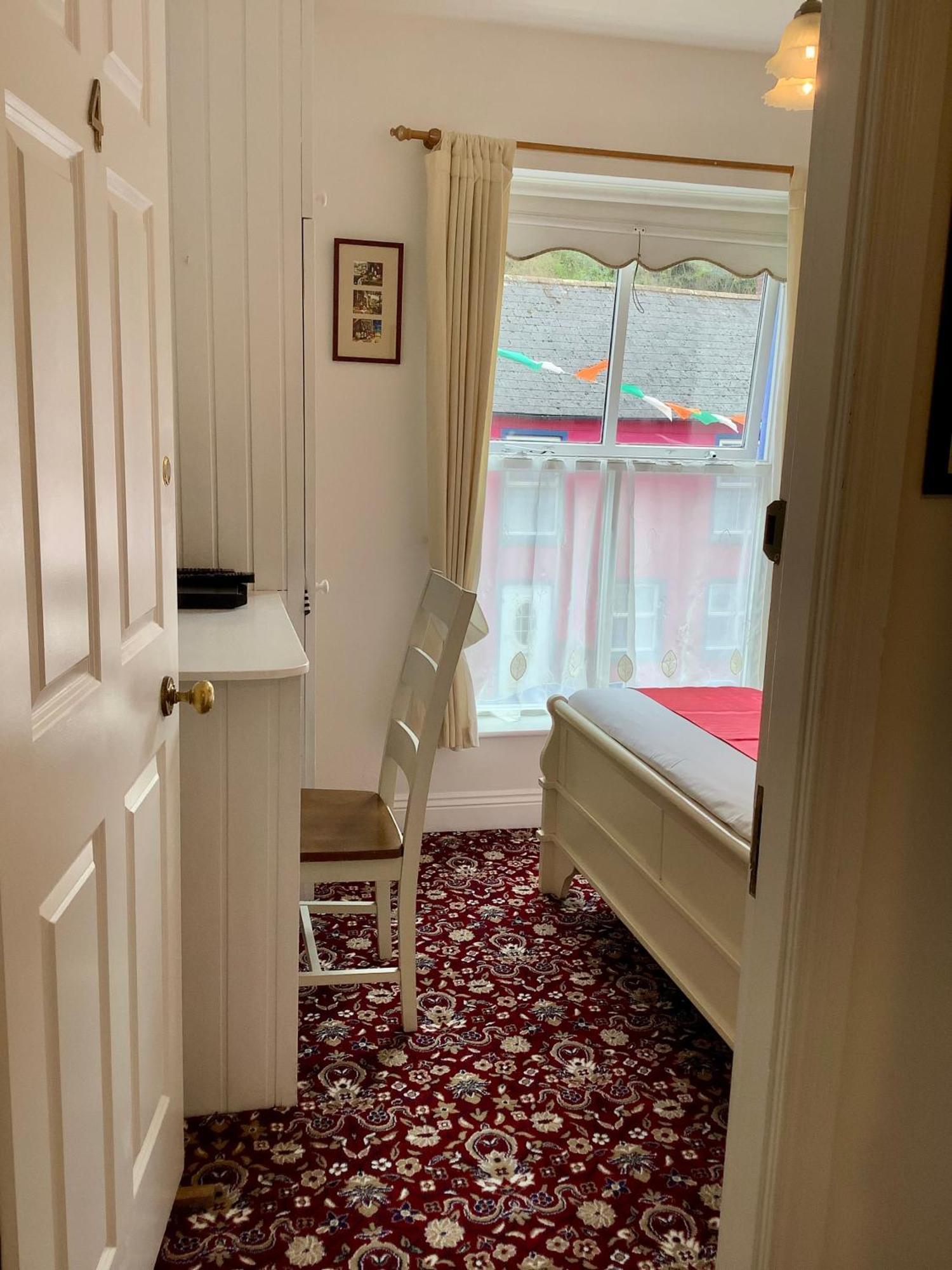 The Gallery B&B, The Glen, Kinsale ,County Cork Exteriör bild