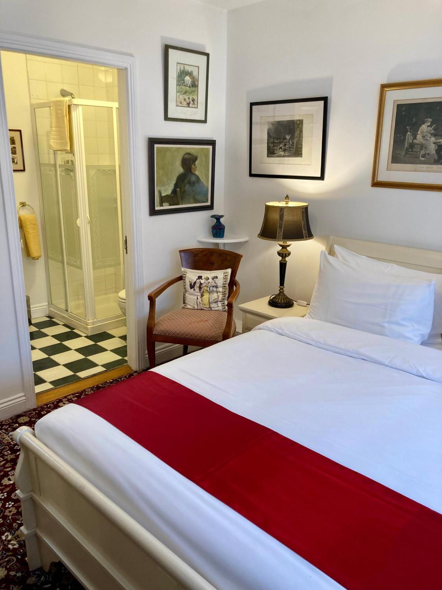 The Gallery B&B, The Glen, Kinsale ,County Cork Exteriör bild