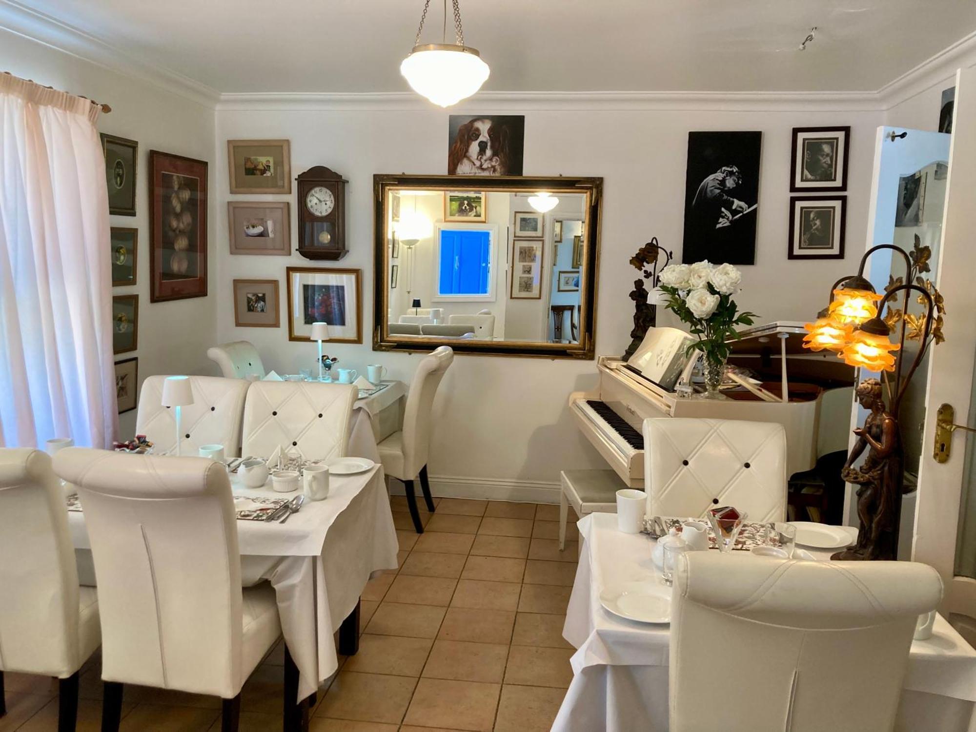 The Gallery B&B, The Glen, Kinsale ,County Cork Exteriör bild